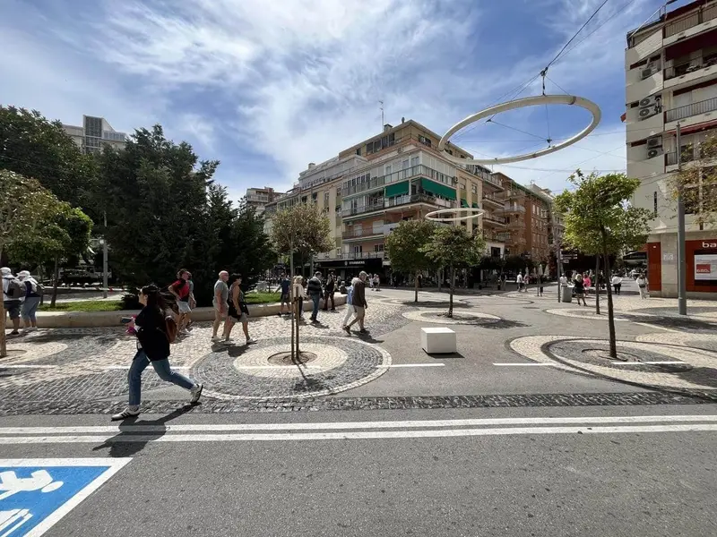 Local Comercial en Alquiler Benidorm Centro Comercial Levante
