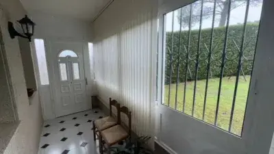 Chalet en Alquiler Cerca de Carballino 3 Dormitorios Jardin Garaje