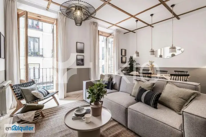 Alquiler Piso Amueblado Malasaña 4 Dormitorios 3 Baños