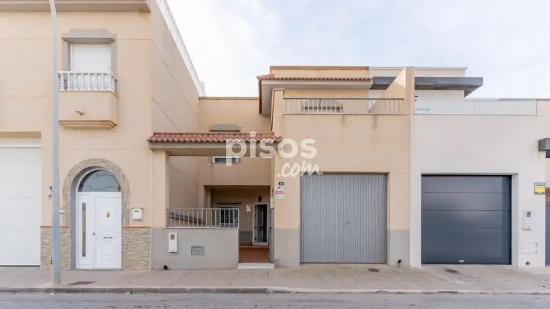 Dúplex en venta en Calle de Salvador Dalí