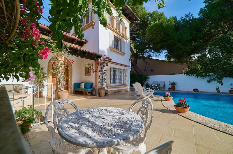 Chalet en Venta Can Pastilla Mallorca Piscina Jardin Apartamento