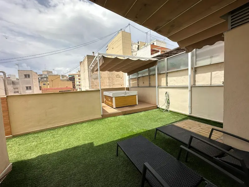 Ático con Jacuzzi en Alicante Centro 2 habitaciones