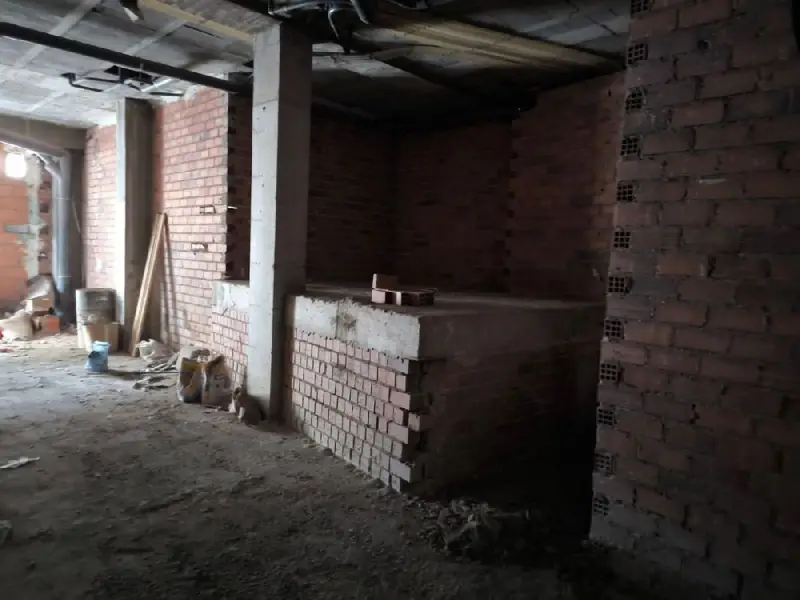 Venta Local Comercial Valdepeñas Calle Seis de Junio