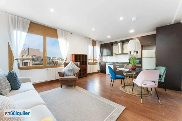 Alquiler Ático Reformado 1 Dormitorio Eixample Izquierdo Barcelona