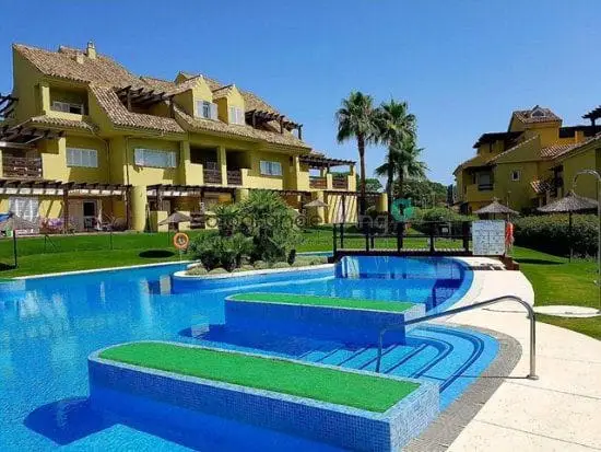 Apartamento en Alquiler Pueblo Nuevo Guadiaro Temporada Escolar