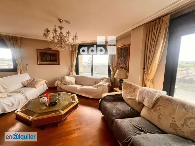 Ático de Lujo en Avilés Centro 156m2 con Terraza 80m2