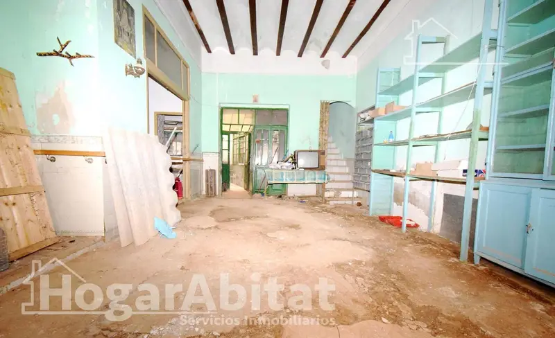 Casa para Reformar en Chiva Centro