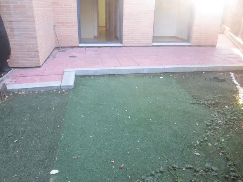 Alquiler Piso Soleado Timon Madrid Jardin Privado