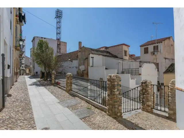 Vivienda para reformar en el Albaicin 3 apartamentos y estudio