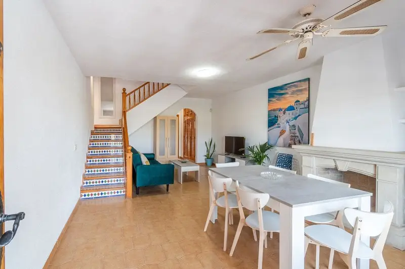 Chalet Adosado Reformado Villamartin Orihuela Costa