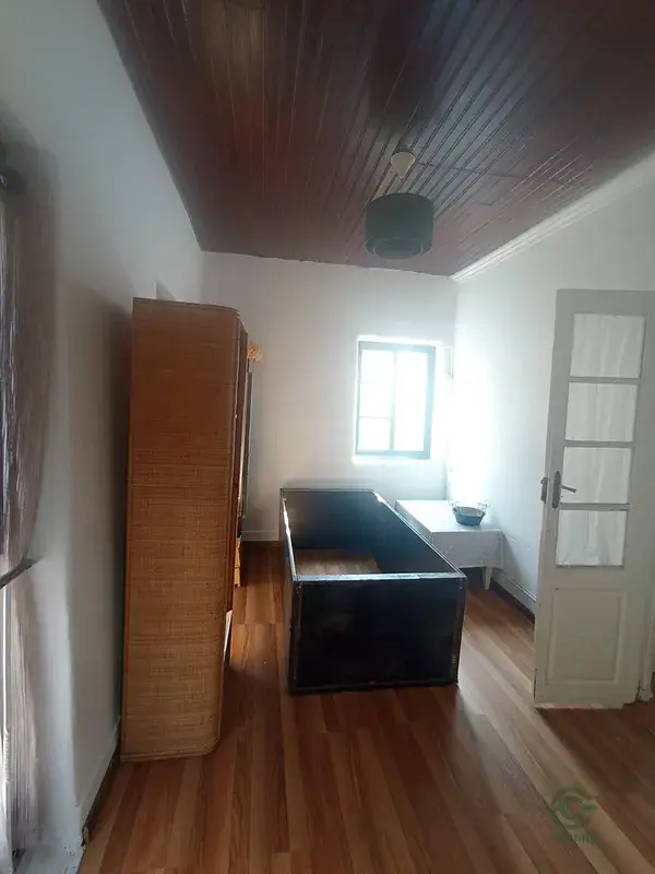 Casa con Bajo Comercial en Centro de Pontevedra