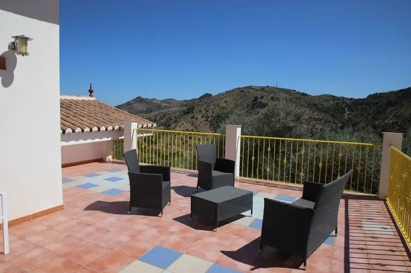 Villa en Venta Almogía 3 Dormitorios Piscina Vistas Panorámicas