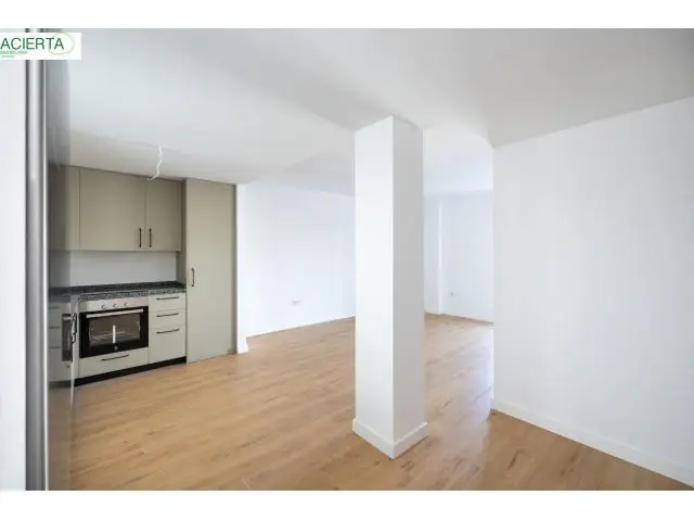 Apartamento 2 Dormitorios La Zubia Obra Nueva
