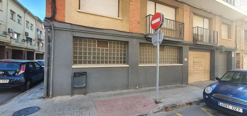 Venta Local Comercial Caldes Montbui 253m2
