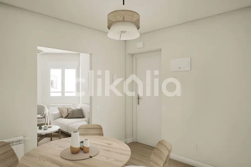Piso Reformado en Venta Madrid 70m2 3 Dormitorios Terraza
