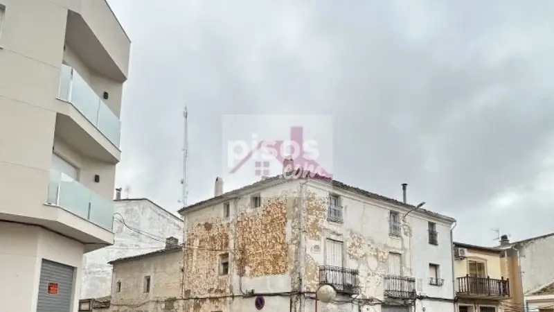 Casa en Venta Minglanilla 7 Dormitorios 3 Baños Garaje Patio