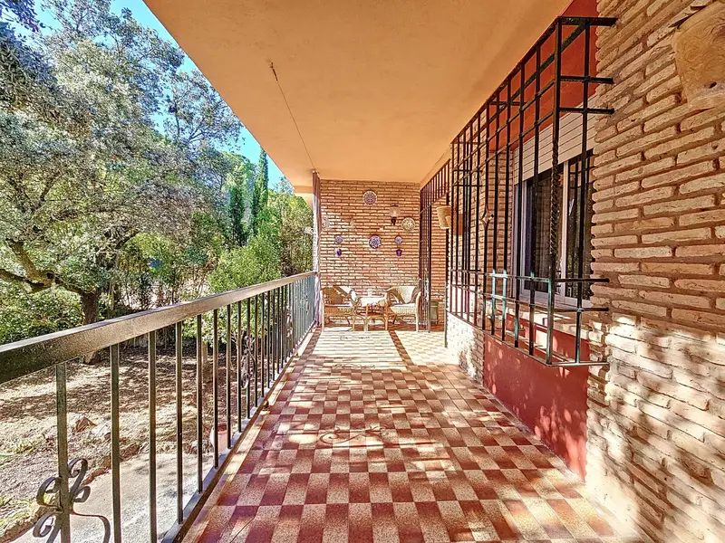 Venta Chalet con Patio en Córdoba Brillante 4 Dormitorios Piscina Jardín