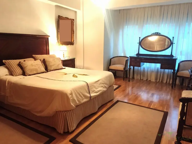 Venta Piso Campo San Francisco Oviedo 4 Dormitorios 2 Baños Garaje