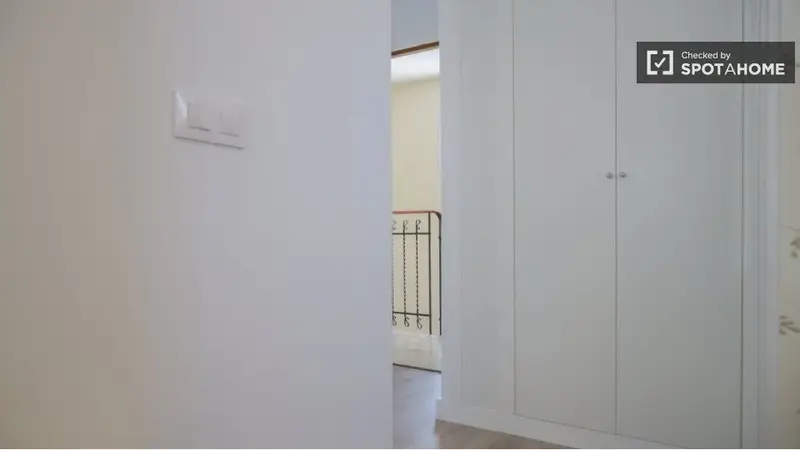 Apartamento en Madrid 2 dormitorios 1 ba
Alquiler seguro con Spotahome