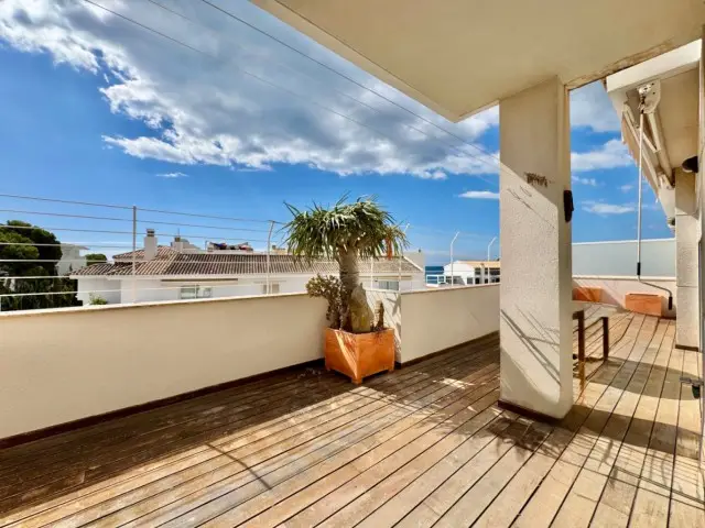 Atico en Altea con 4 Dormitorios y Vistas al Mar