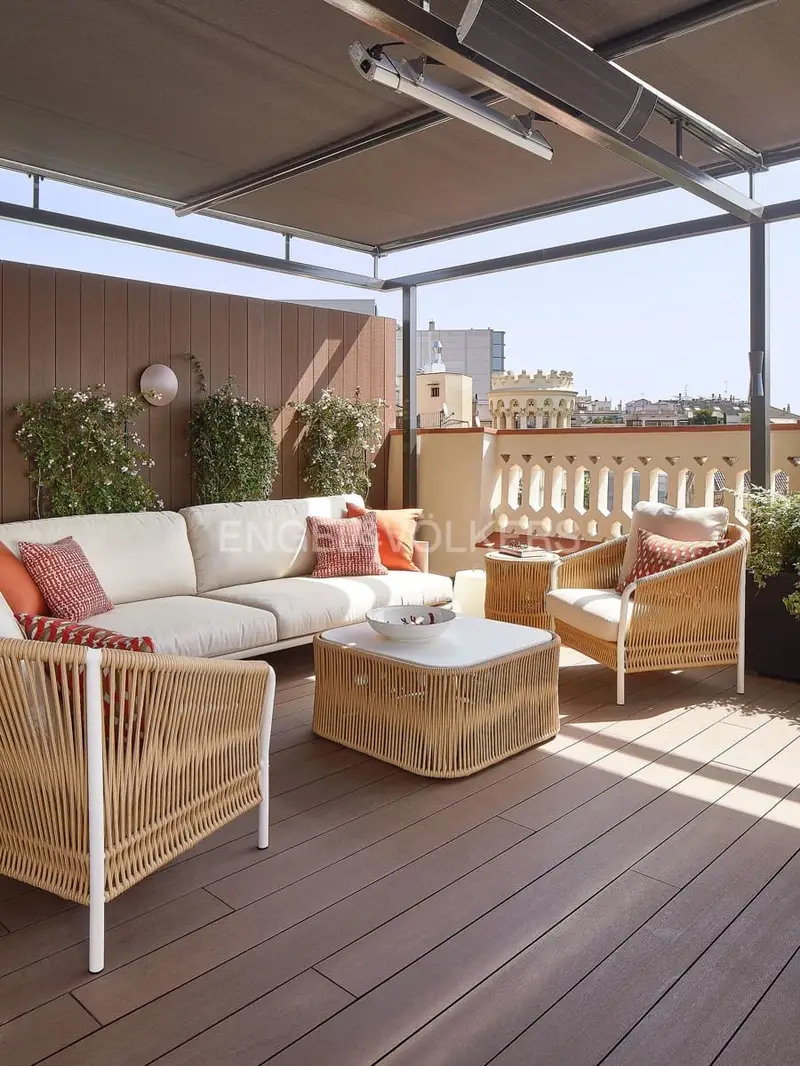 Atico en venta Eixample 3 habitaciones suite terraza 100m2