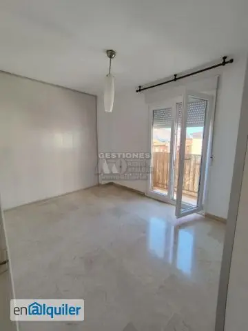 Alquiler Piso 2 Dormitorios Cullar Vega Parking Trastero