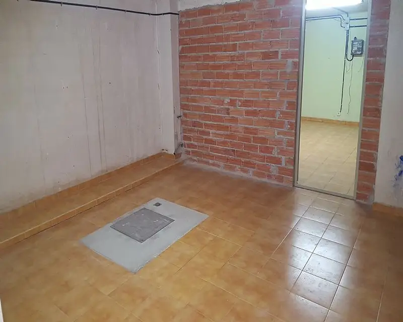 Local en Rubí 23179 m²