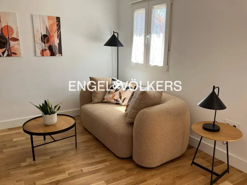 Ático en Segovia Centro con Terraza Privada Amueblado o Sin Amueblar