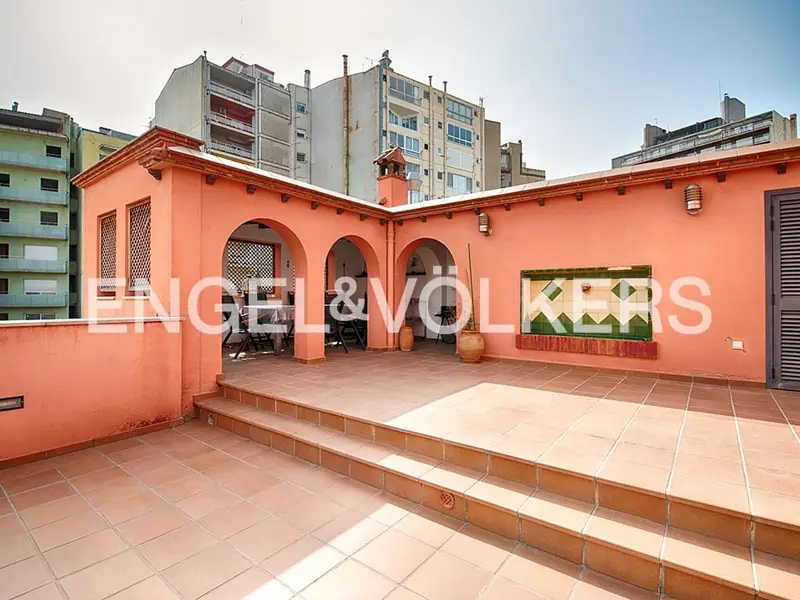 Apartamento en venta en Figueres: 200m² con terraza