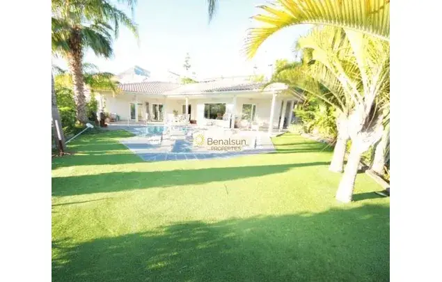 Alquiler Villa Lujosa 4 Dormitorios Benalmádena Costa