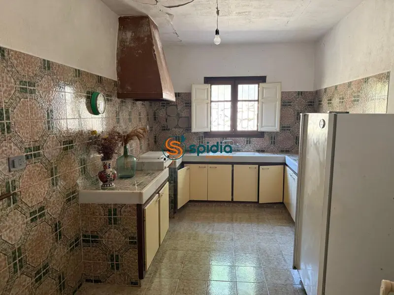 Casa Rural en Pilar de Jaravia Almeria 3 Dormitorios 880m2