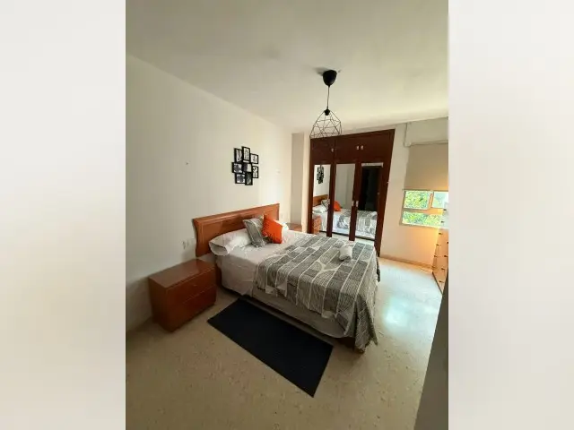 Habitacion Alquiler Malaga Apartamento Compartido Estudiantes Profesionales