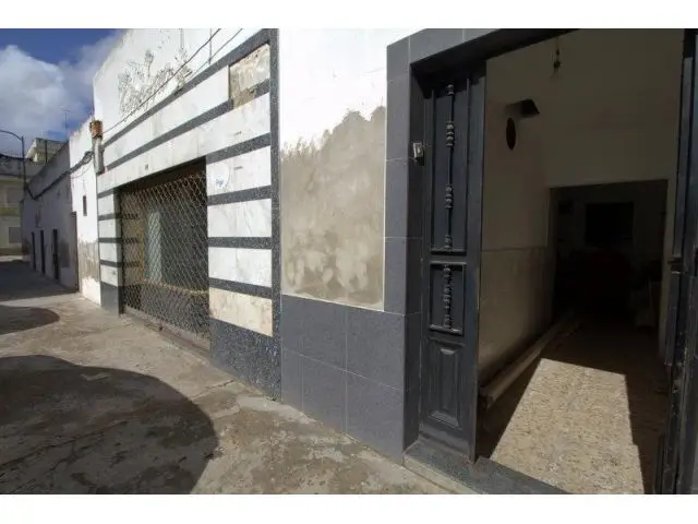 Casa Independiente 232m2 Para Reformar Badajoz