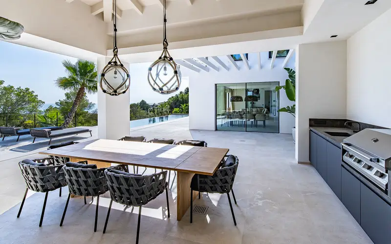 Chalet de Lujo en Costa d en Blanes con Vistas al Mar