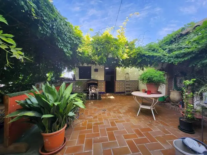 Casa de 3 Dormitorios en Rute, Córdoba