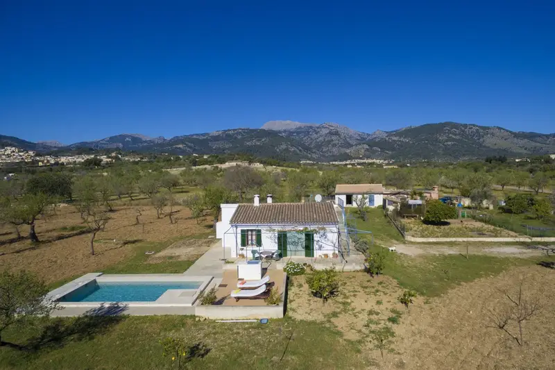 Alquiler Piso 1 Dormitorio Mallorca: Casa Rural con Piscina Privada