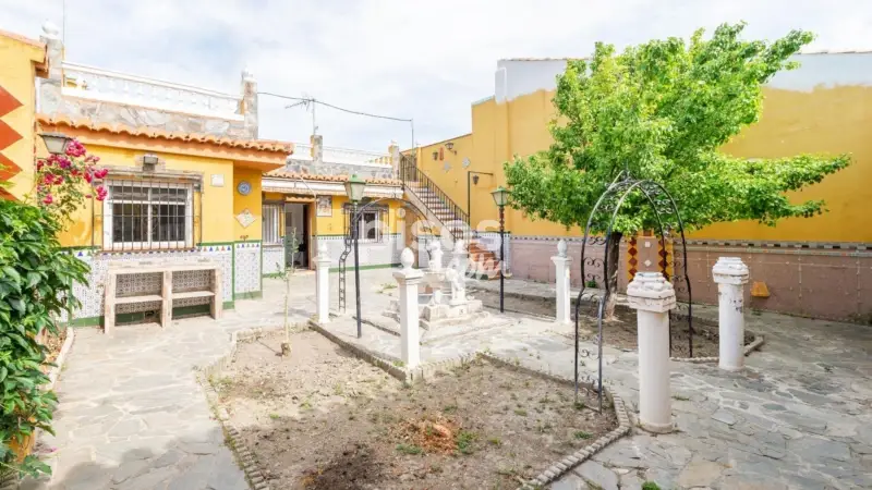Casa en venta en Calle San Quintin-Jau, Número 16