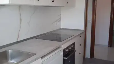 Piso 3 habitaciones reformado Calle Capitan Luque