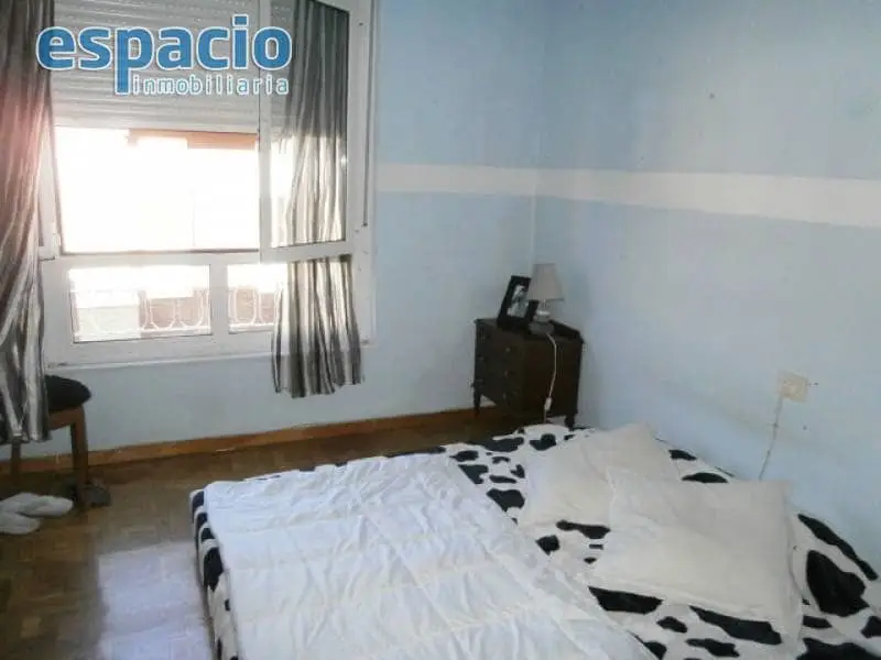 Piso en venta Ponferrada Centro 137m2 2 habitaciones terraza trastero