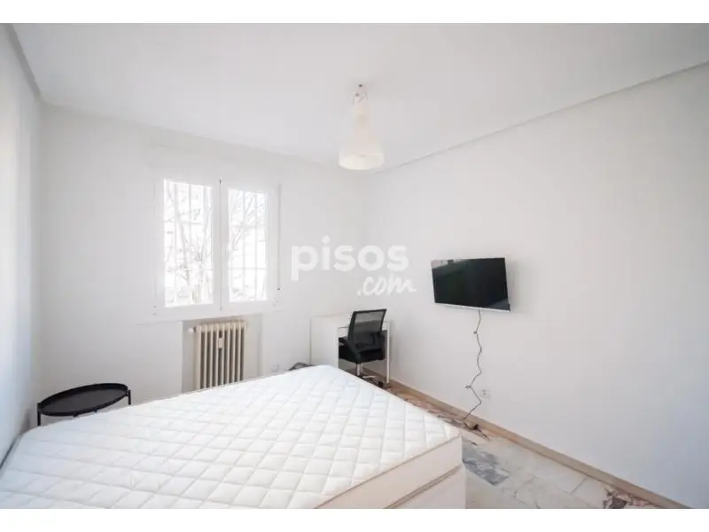 Habitacion en Alquiler en Arturo Soria gastos incluidos