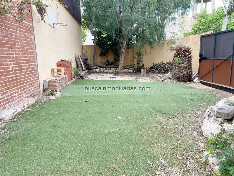 Solar Urbano en Cambrils Pinaret 140m2 Chalet Jardin