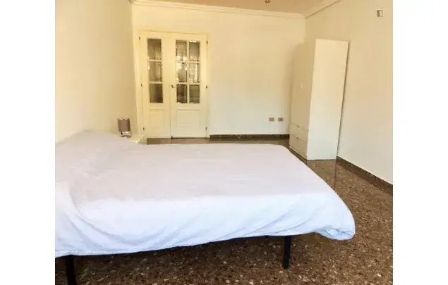 Apartamento 5 Dormitorios Castelló de la Plana Estudiantes Trabajadores
