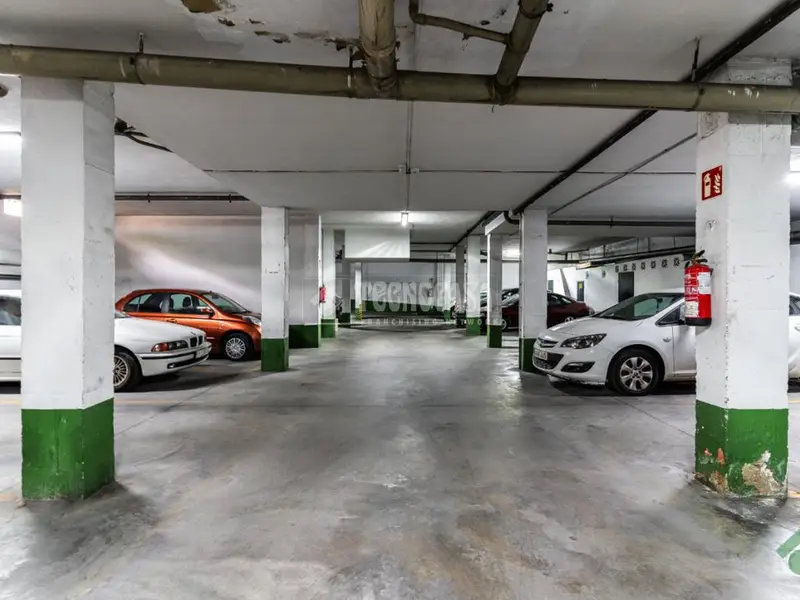 Piso en venta en Centro de Jerez: 2 dormitorios, garaje incluido