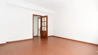 Piso en venta en Avenida Rodriguez Acosta 4 dormitorios céntrico