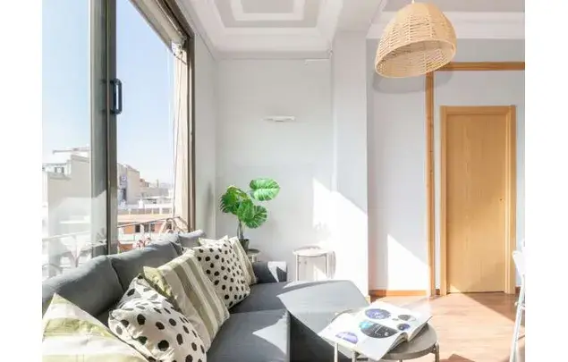 Habitaciones en piso amueblado en Barcelona
