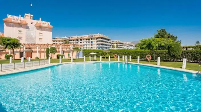 Apartamento 3 Dormitorios Primera Linea de Playa Costa del Sol