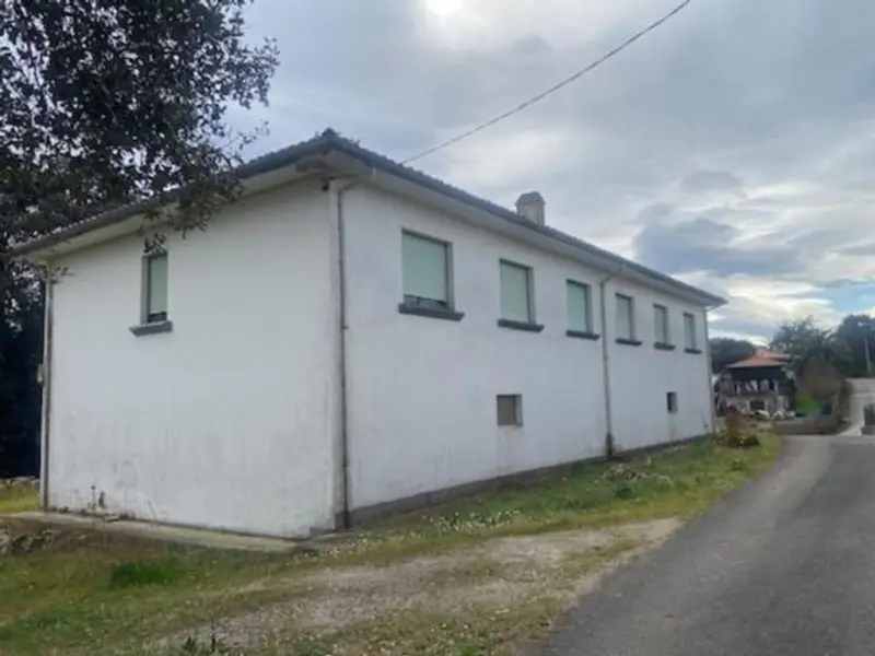 Chalet en Llanes Asturias para reformar cerca de la playa