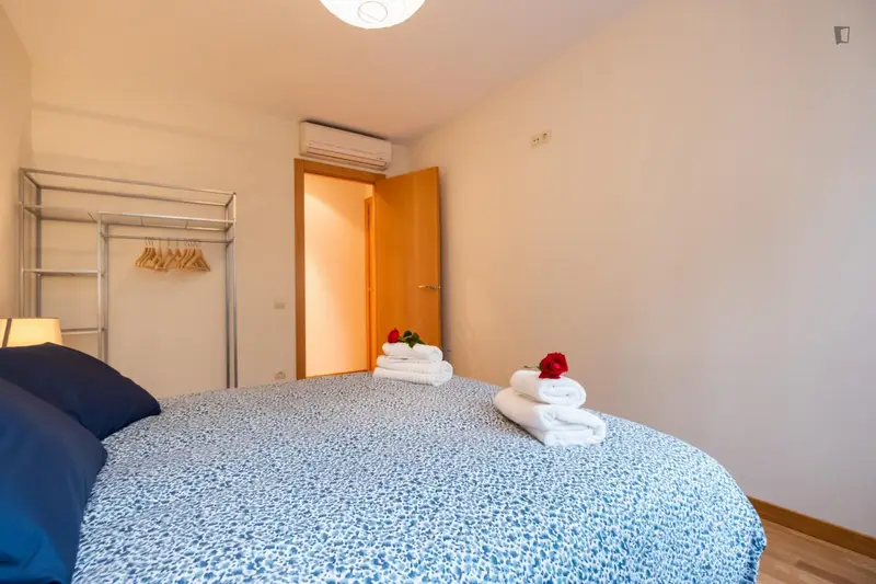 Apartamento 2 Dormitorios El Guinardó  Cerca Metro