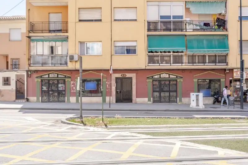 Venta Local Comercial Maracena 186m2 Avenida Principal