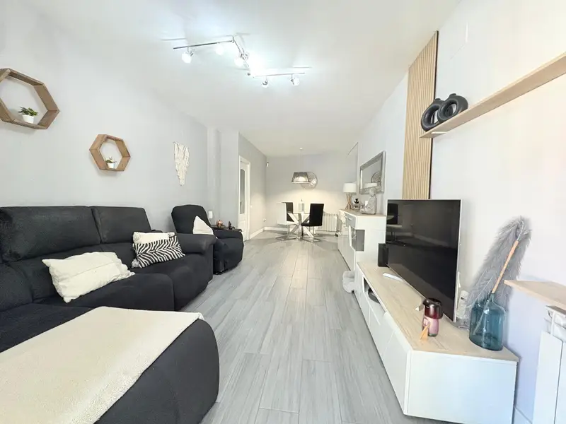 Piso 4 habitaciones Sabadell Rambla Terraza Balcón Ascensor Parking